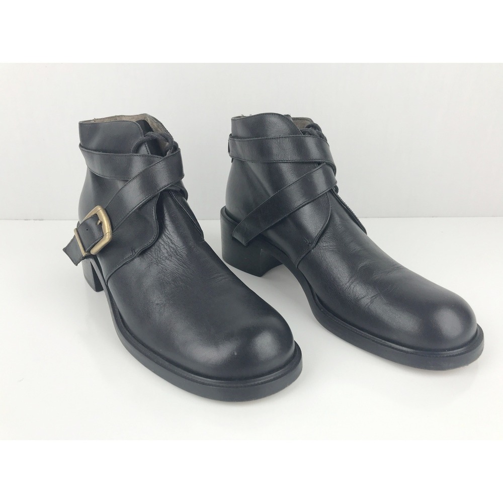 GUESS Boots Women's Black Leather Buckle‎ Ankle Size US 9.5 Made in Spain VTG
